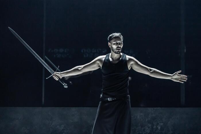 Photos: First Look at David Tennant and Cush Jumbo in MACBETH Image