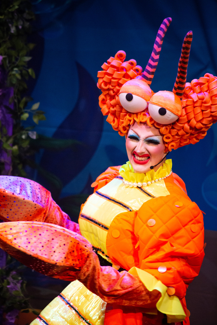 Photos: First Look at THE LITTLE MERMAID Pantomime at Hoxton Hall Image