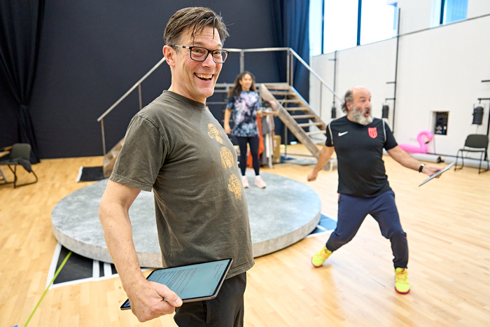 Photos: Inside Rehearsal For Spymonkey's THE FROGS Image