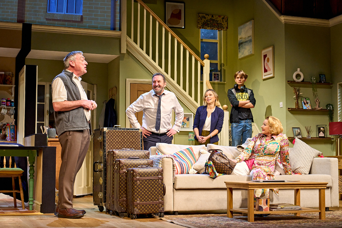 Photos: First Look at THE UNFRIEND at Wyndham's Theatre Image
