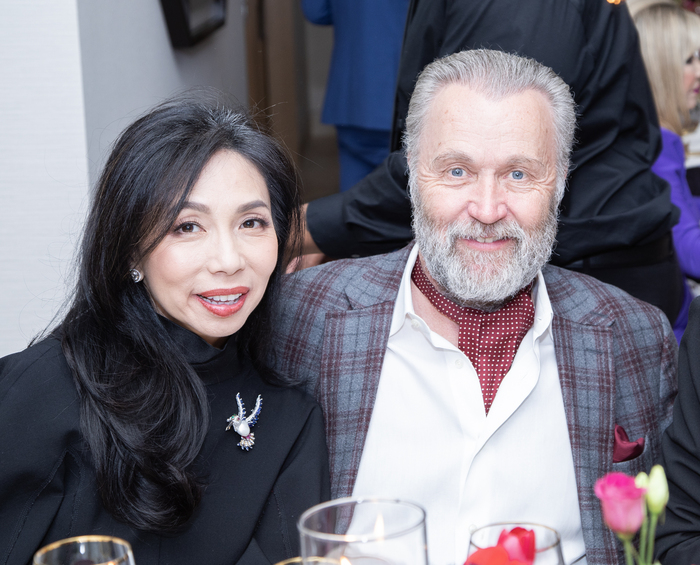 Photos: Go Inside the Holiday Soiree At Segerstrom Center for the Arts Image