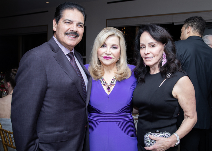 Photos: Go Inside the Holiday Soiree At Segerstrom Center for the Arts Image
