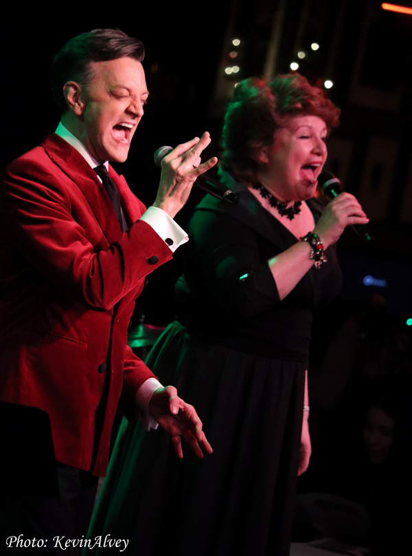 Photos: A SWINGING BIRDLAND CHRISTMAS Storms The Stage For The Fourteenth Year Image
