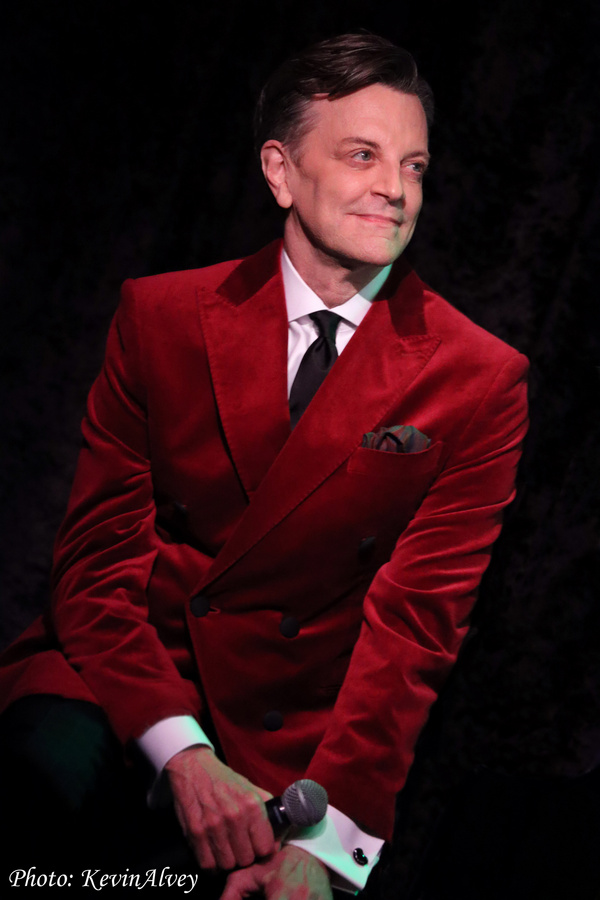 Photos: A SWINGING BIRDLAND CHRISTMAS Storms The Stage For The Fourteenth Year Image