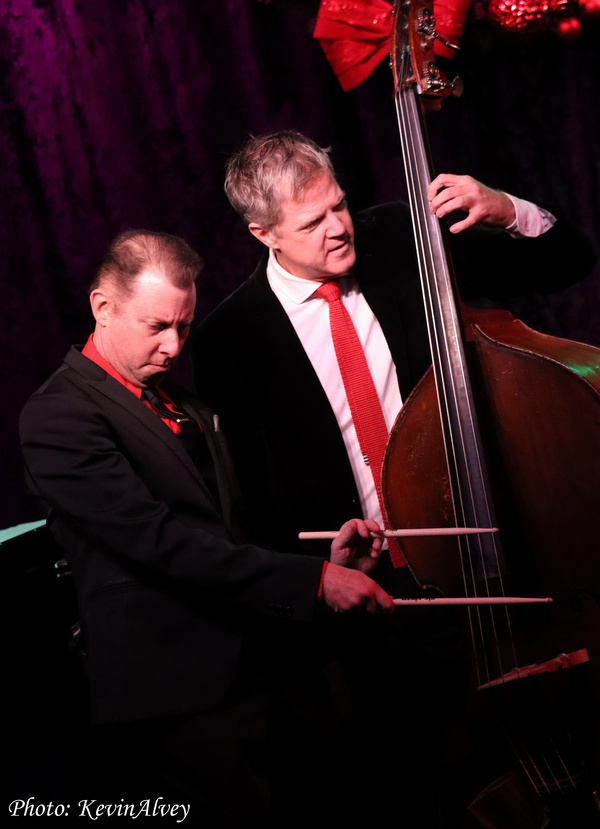 Photos: A SWINGING BIRDLAND CHRISTMAS Storms The Stage For The Fourteenth Year Image