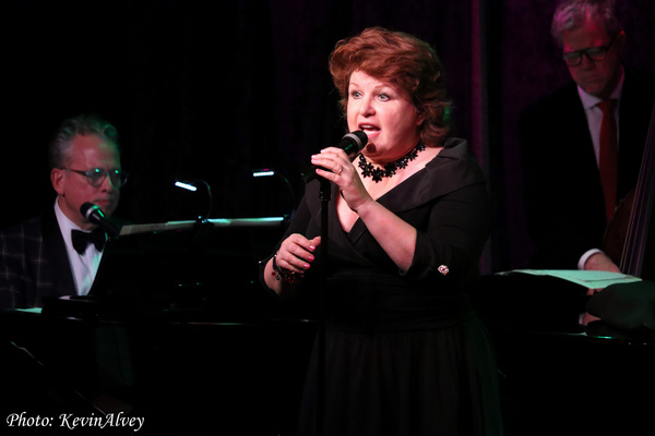 Photos: A SWINGING BIRDLAND CHRISTMAS Storms The Stage For The Fourteenth Year Image
