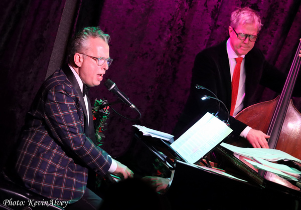 Photos: A SWINGING BIRDLAND CHRISTMAS Storms The Stage For The Fourteenth Year Image