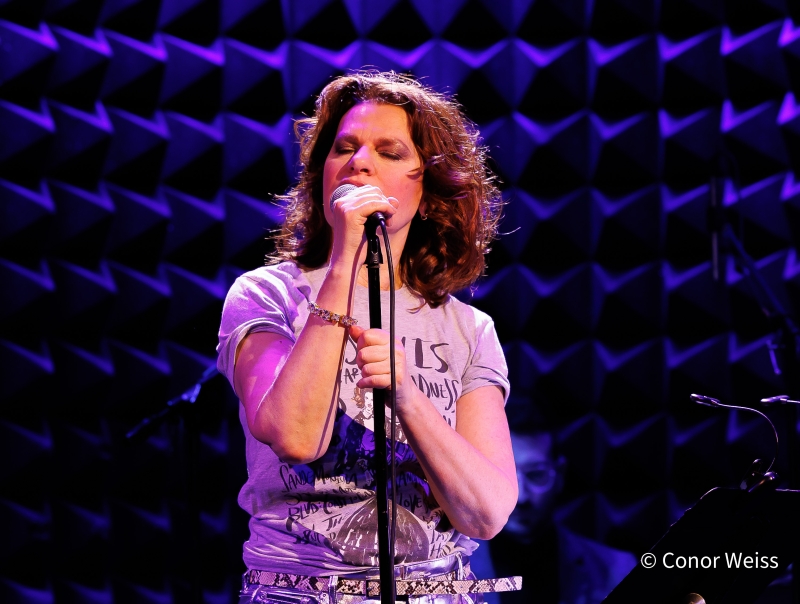 Photos: Sandra Bernhard Opens EASY LISTENING at Joe's Pub Image