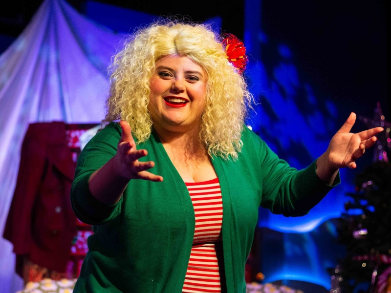 Review: WHO'S HOLIDAY is a Central Arkansas Tradition at The Studio Theatre 