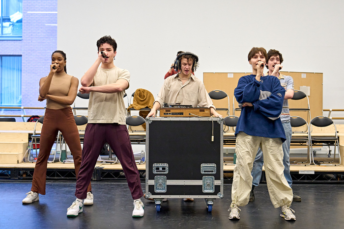 Photos: Inside Rehearsals for JUST FOR ONE DAY at The Old Vic Image