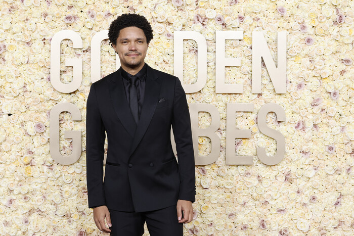 Photos: Inside the Golden Globes With Emma Stone, Taylor Swift & More Image
