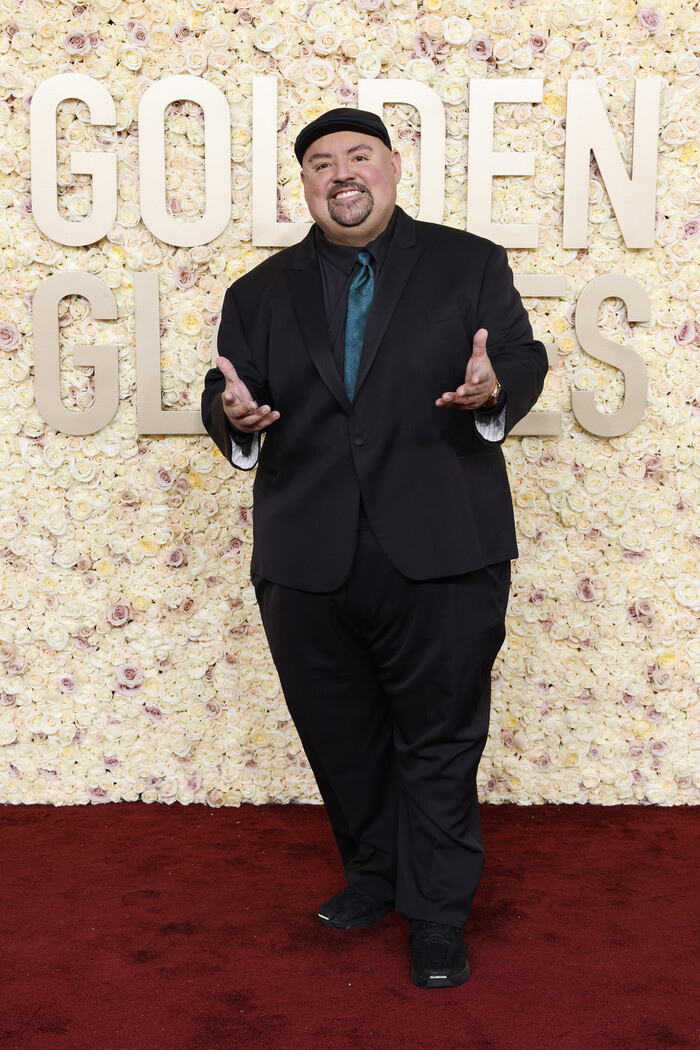 Photos: Inside the Golden Globes With Emma Stone, Taylor Swift & More Image