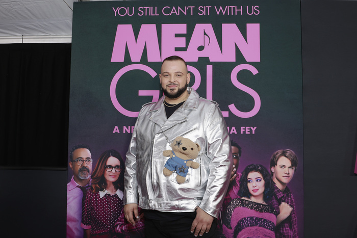 Photos: Inside the MEAN GIRLS Premiere With Tina Fey, Lindsay Lohan, Reneé Rapp & More Image