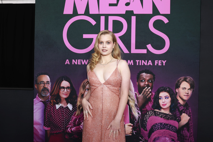 Photos: Inside the MEAN GIRLS Premiere With Tina Fey, Lindsay Lohan, Reneé Rapp & More Image