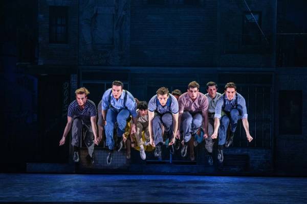 Review: WEST SIDE STORY at Châtelet Image