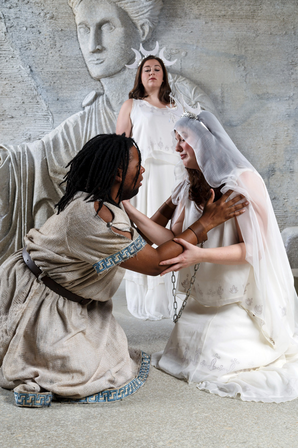 Photos: First Look at Pittsburgh Opera's IPHIGENIE EN TAURIDE Image