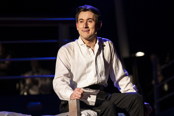 Photos: Chicago's Porchlight Music Theatre's ANYTHING GOES, Now Playing Through February 25 Image
