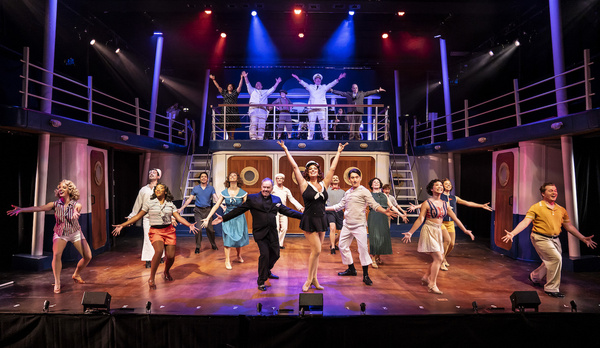 Photos: Chicago's Porchlight Music Theatre's ANYTHING GOES, Now Playing Through February 25 Image