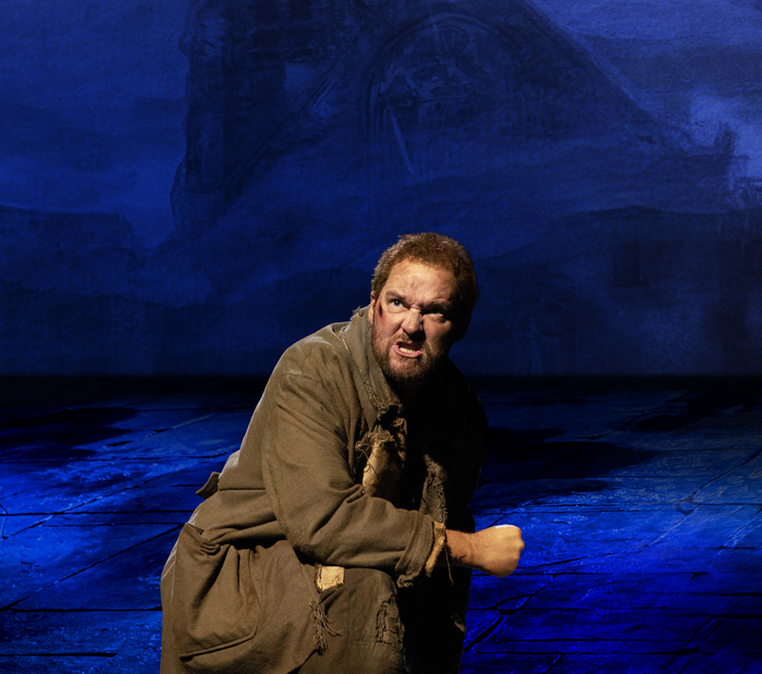 Photos: See New Production Images of LES MISERABLES in the West End Image