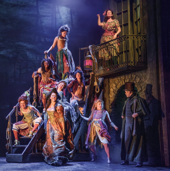 Photos: See New Production Images of LES MISERABLES in the West End Image
