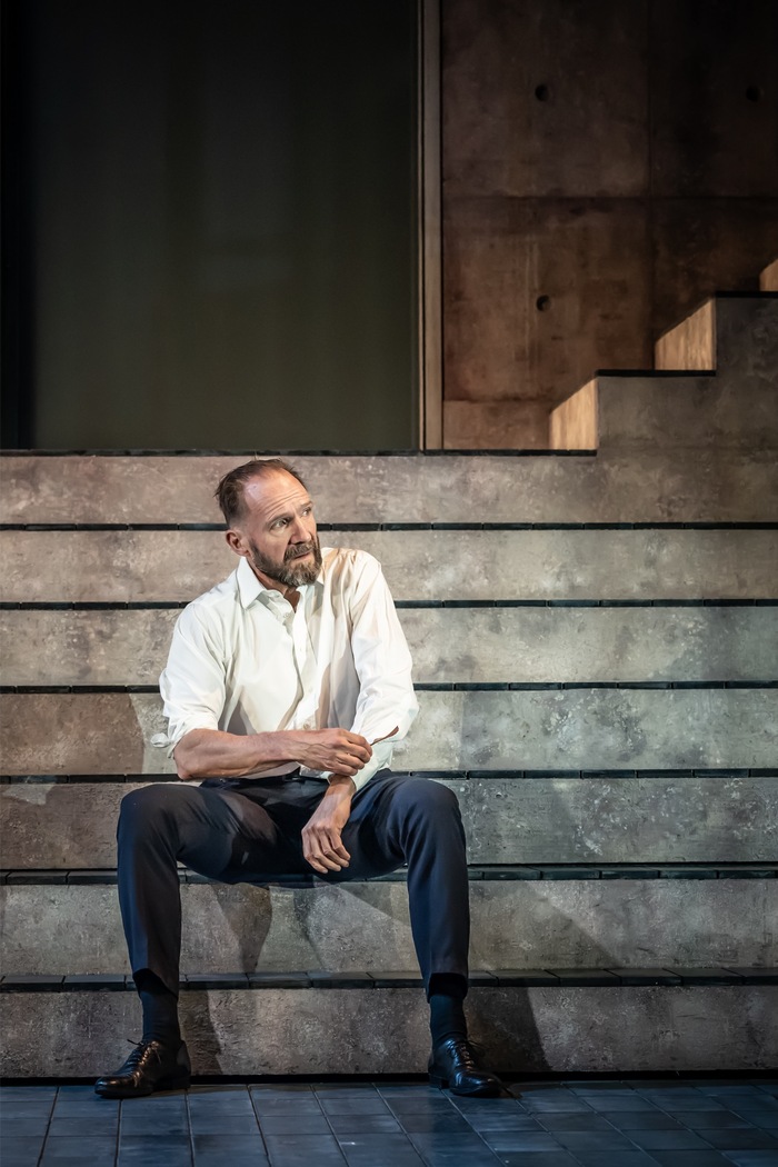 Photos: MACBETH Starring Ralph Fiennes & Indira Varma Image