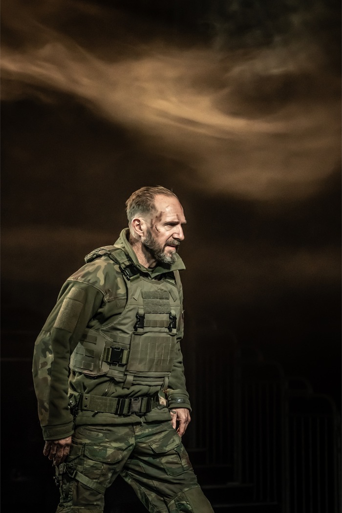 Photos: MACBETH Starring Ralph Fiennes & Indira Varma Image
