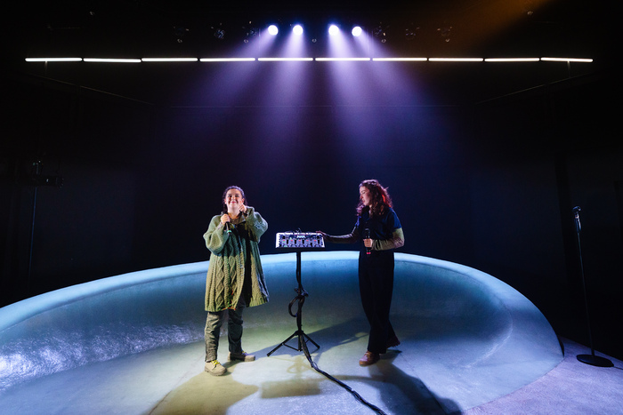 Photos/Video: First Look At the Phoenix Premiere of ISLANDER At Herberger Theater Center Image