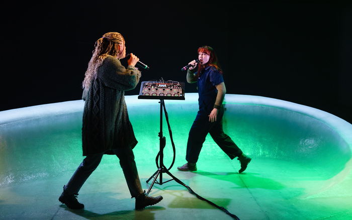 Photos/Video: First Look At the Phoenix Premiere of ISLANDER At Herberger Theater Center Image