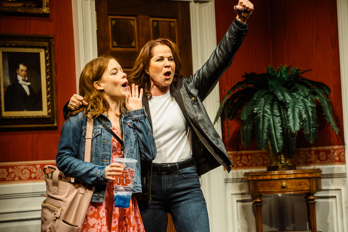 Photos: First Look at Alexandra Billings & More in POTUS at Geffen Playhouse Image