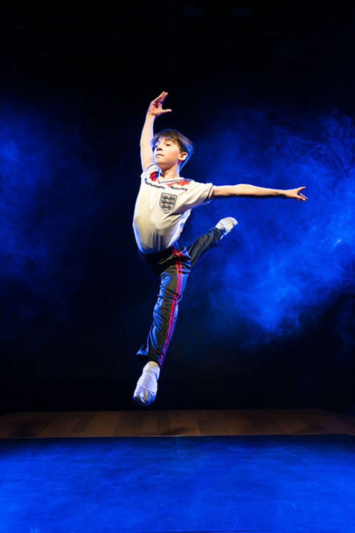 Photos: Get An Adavnced Look At BILLY ELLIOT At Paramount Theatre Image