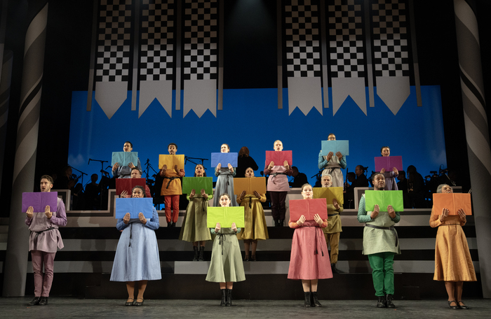 Photos: First Look at Sutton Foster, J. Harrison Ghee & More in ONCE UPON A MATTRESS Image