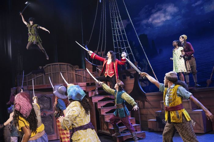 Photos/Video: First Look At The New PETER PAN National Tour! Image