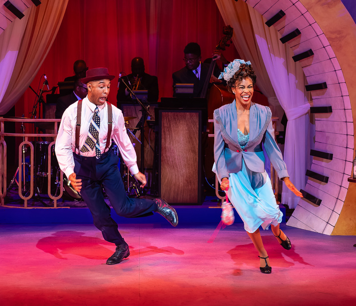 Photos: First Look At AIN'T MISBEHAVIN' At The Laguna Playhouse Image
