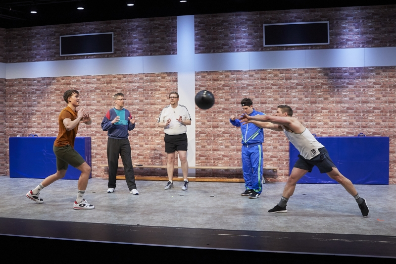 Review: DIE TROCKENSCHWIMMER at Boulevardtheater Bremen Image