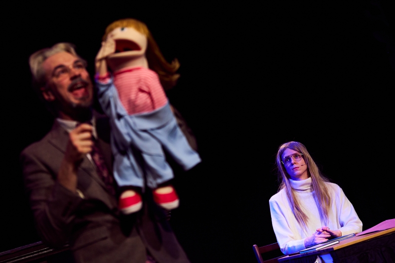 Review: GWYNETH GOES SKIING, Pleasance London Image