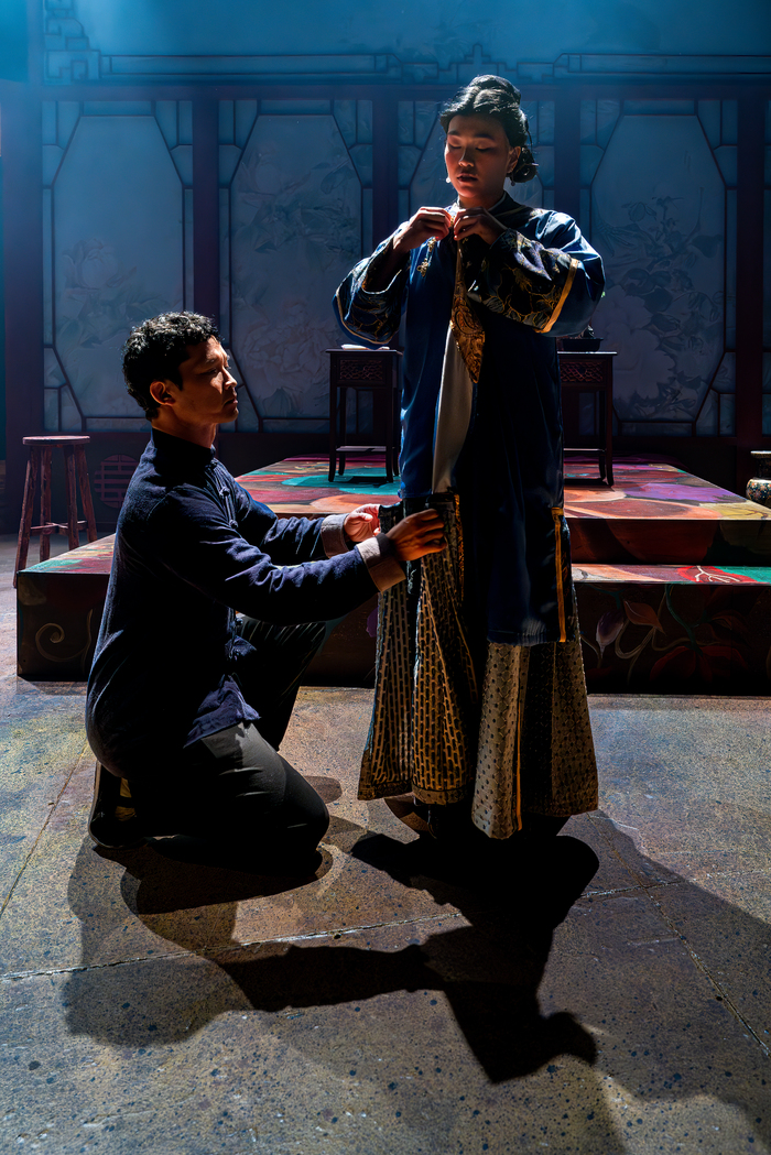 Photos: First Look at THE CHINESE LADY at American Stage Image