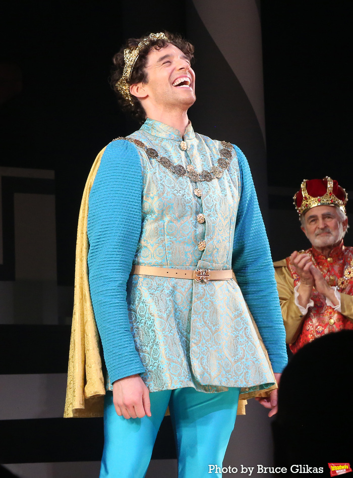Photos: New York City Center Encores! ONCE UPON A MATTRESS Celebrates Closing Night Image