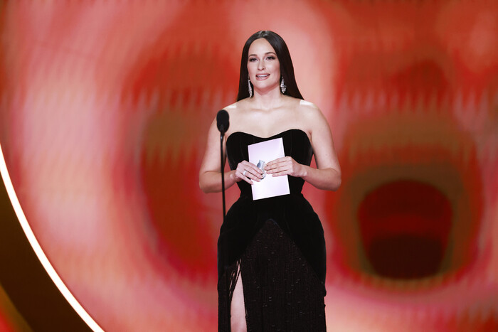 Photos: Inside the GRAMMYs With Taylor Swift, Miley Cyrus, Beyoncé & More Image