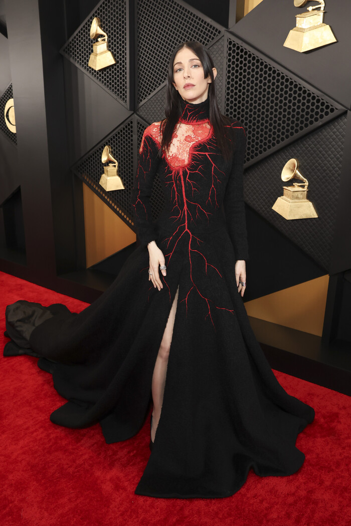 Photos: Inside the GRAMMYs With Taylor Swift, Miley Cyrus, Beyoncé & More Image