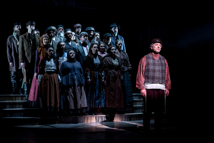 Photos & Video: First Look at FIDDLER ON THE ROOF at Drury Lane Theatre Image