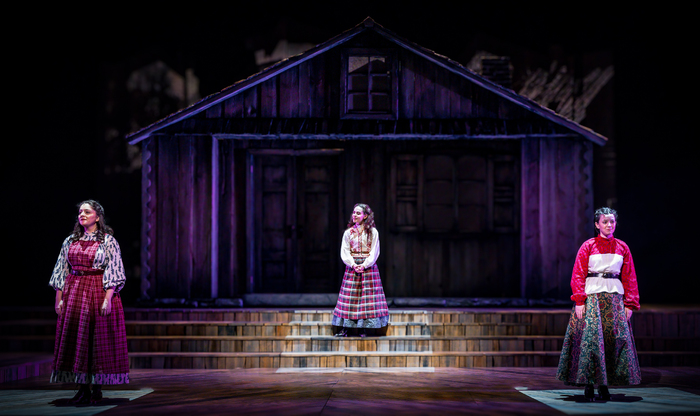 Photos & Video: First Look at FIDDLER ON THE ROOF at Drury Lane Theatre Image