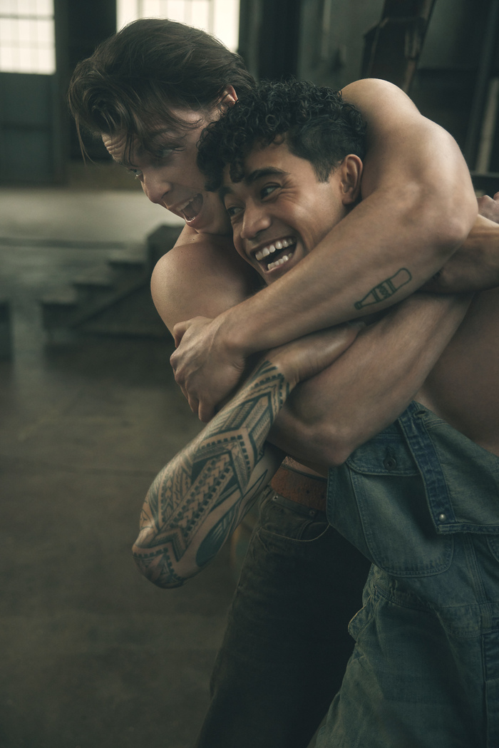 Photos: Get a First Look at THE OUTSIDERS Cast in Character Image