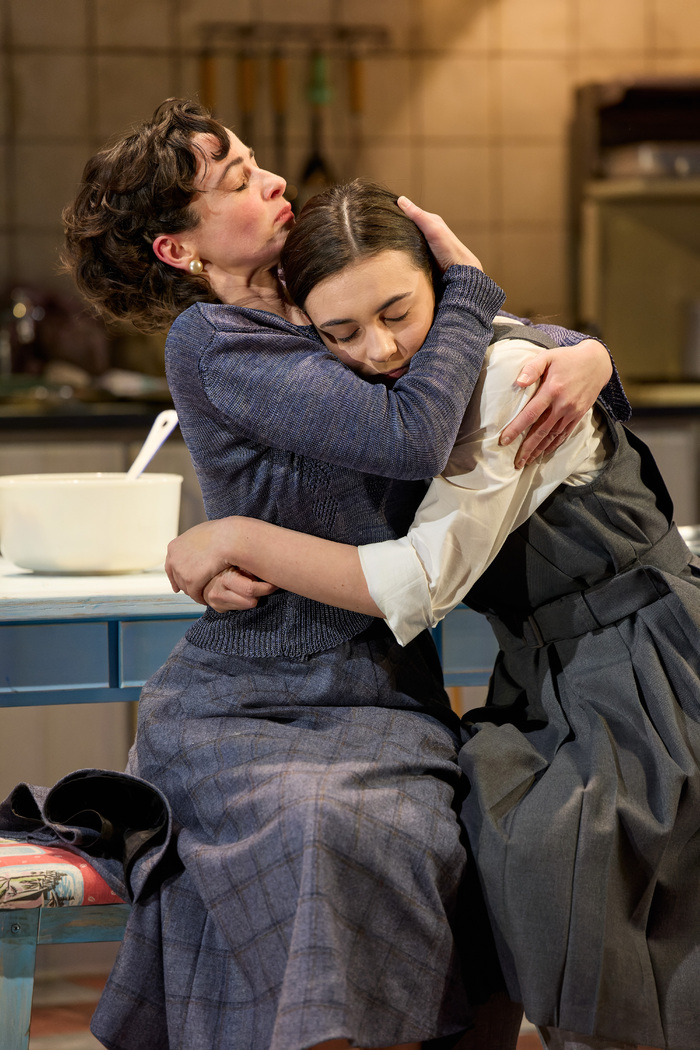 Photos: First Look at THE HILLS OF CALIFORNIA at the Harold Pinter Theatre Image
