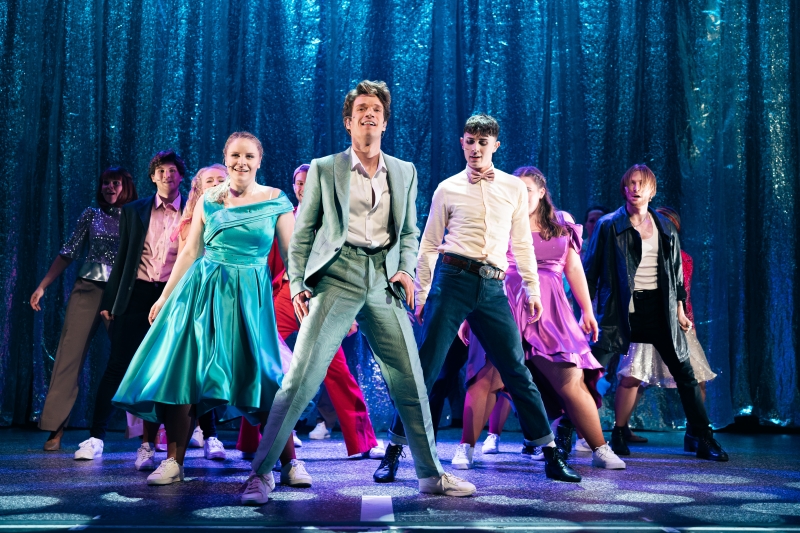 Review: FOOTLOOSE THE MUSICAL at Stadthalle Wien Image