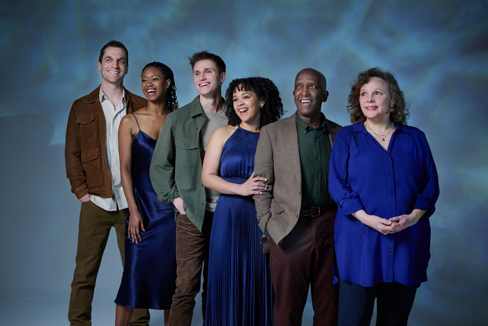 Photos: THE NOTEBOOK Cast Poses for Portraits Ahead of Previews Image