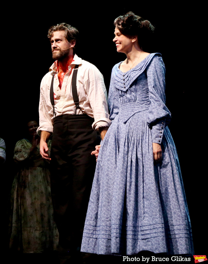 Photos: Aaron Tveit & Sutton Foster Take Their First Bows in SWEENEY TODD Image