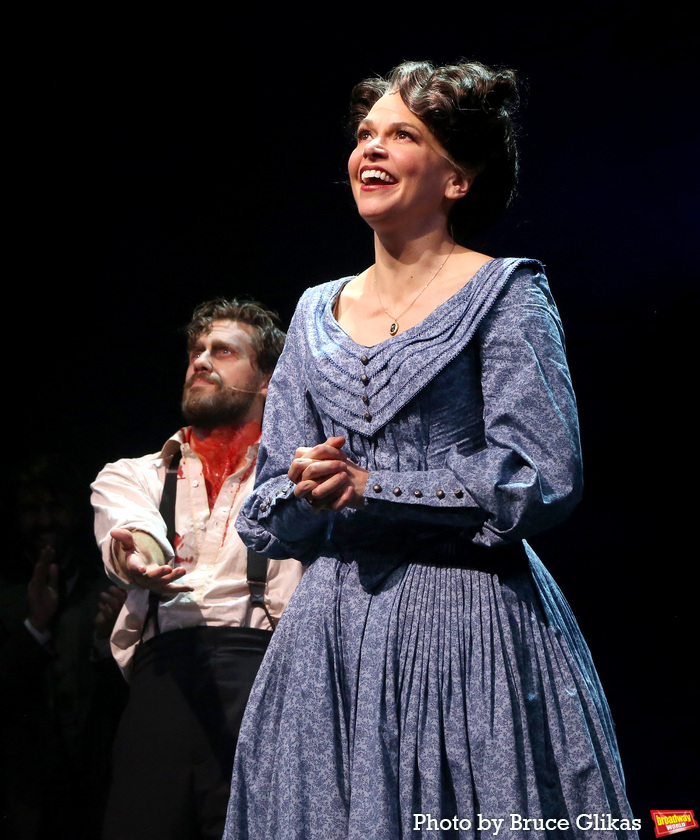Photos: Aaron Tveit & Sutton Foster Take Their First Bows in SWEENEY TODD Image