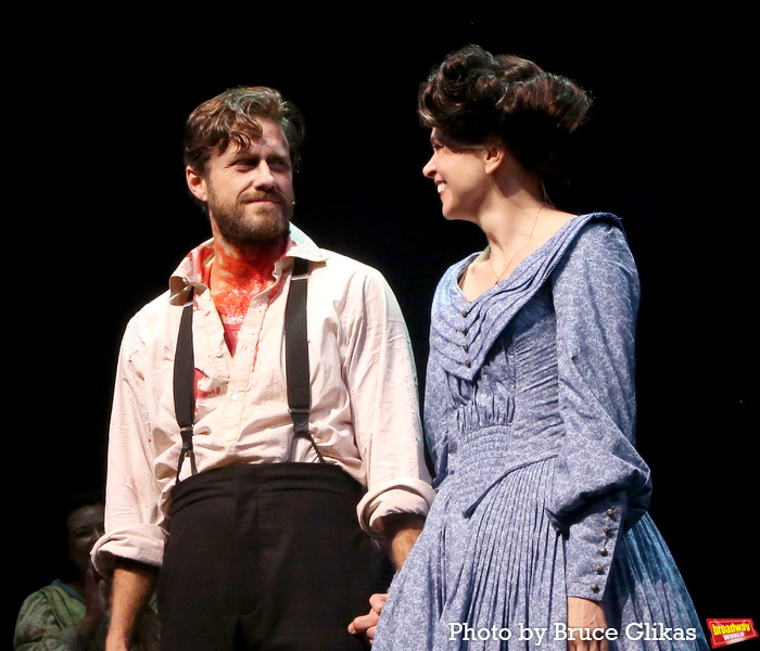 Photos: Aaron Tveit & Sutton Foster Take Their First Bows in SWEENEY TODD Image