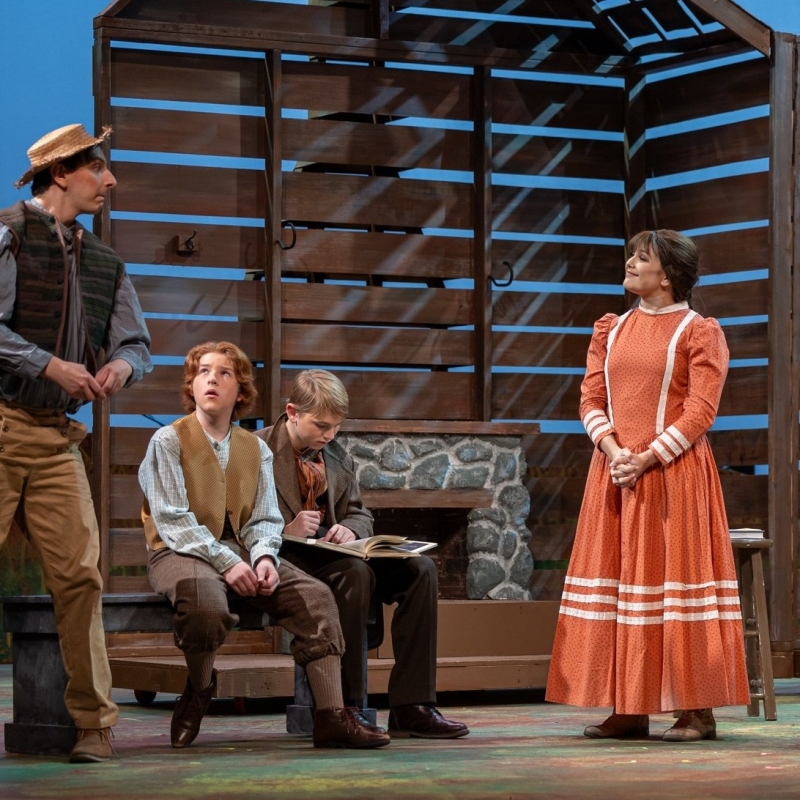 Review: LITTLE HOUSE ON THE PRAIRIE at Lakeshore Players. Image