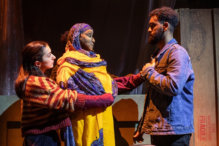 Photos: First Look at JOURNEY OF A REFUGEE at Stanley Arts Center Image